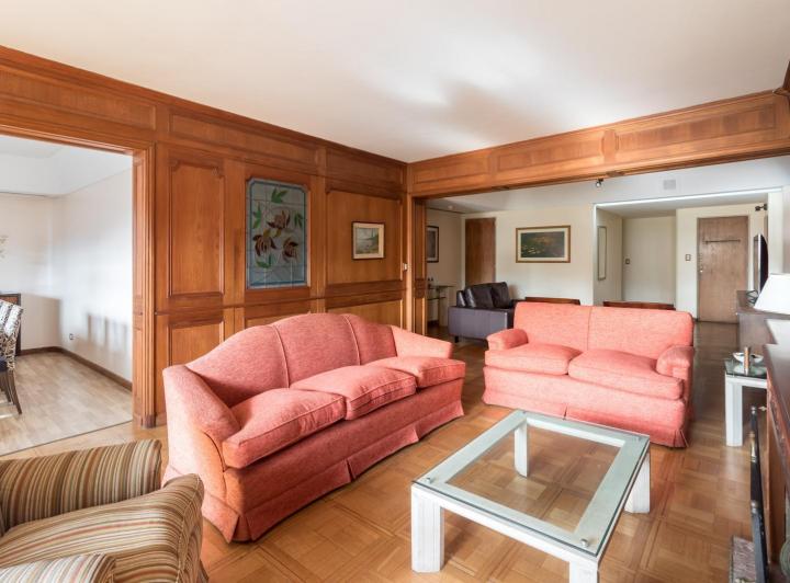 Departamento · 214m² · 6 Ambientes · 1 Cochera
