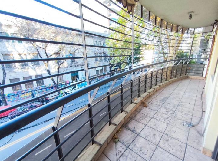 Departamento · 90m² · 4 Ambientes · 1 Cochera