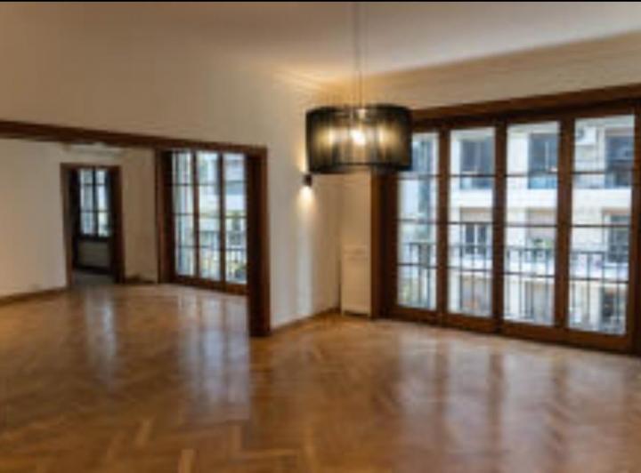 Departamento · 228m² · 7 Ambientes