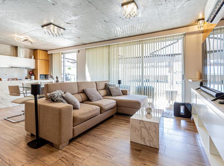 Departamento · 121m² · 4 Ambientes · 4 Cocheras