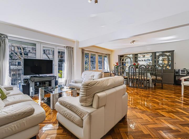 Departamento · 219m² · 6 Ambientes