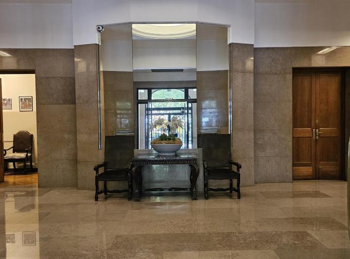 Departamento · 298m² · 6 Ambientes · 1 Cochera