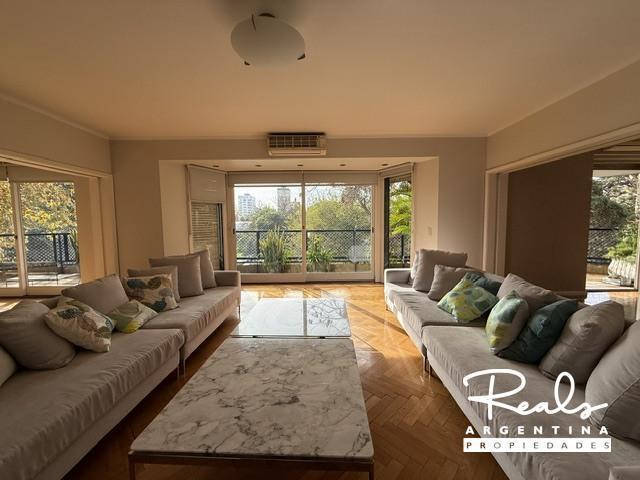Departamento · 270m² · 5 Ambientes · 1 Cochera