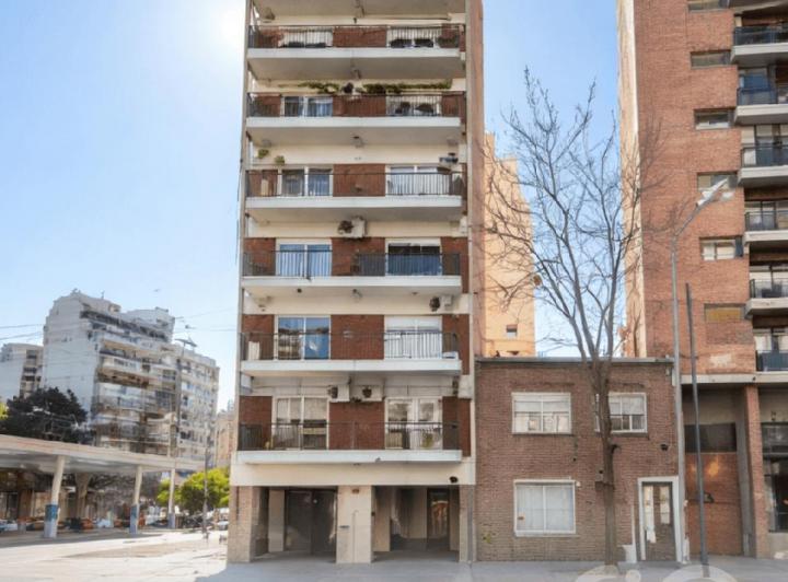 Departamento · 82m² · 5 Ambientes · 1 Cochera