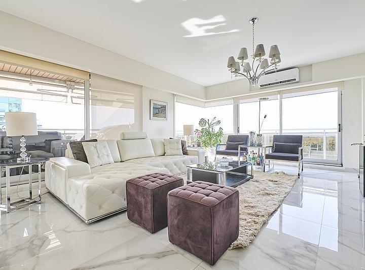 Departamento · 111m² · 4 Ambientes · 1 Cochera