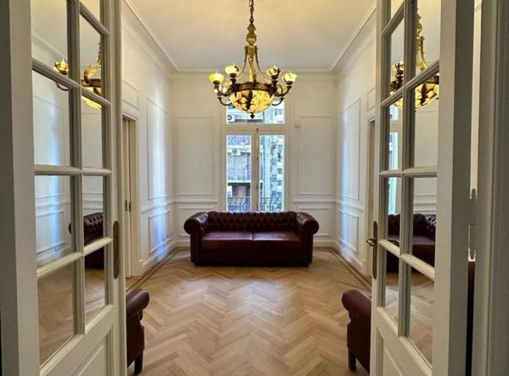 Departamento · 180m² · 7 Ambientes