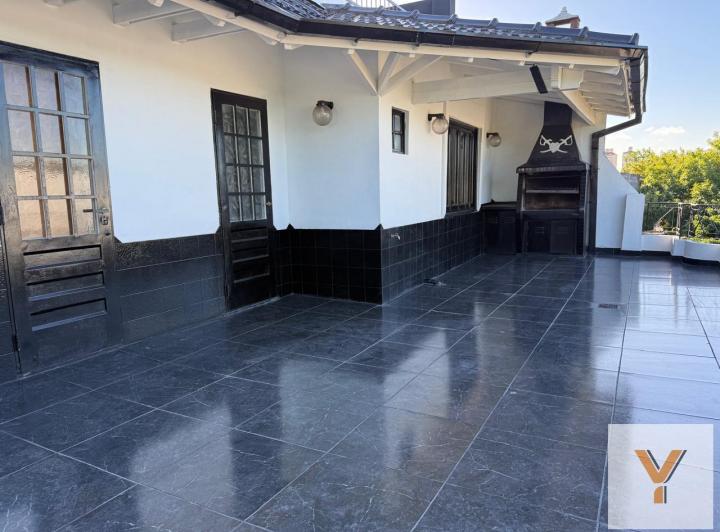 Departamento · 83m² · 5 Ambientes