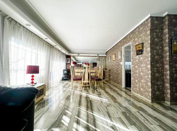 Departamento · 175m² · 4 Ambientes