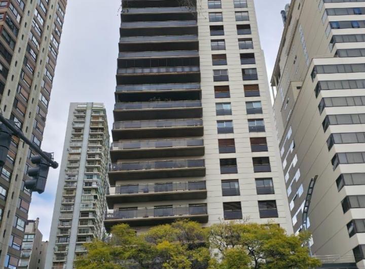 Departamento · 252m² · 5 Ambientes · 1 Cochera