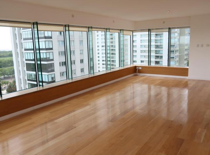 Departamento · 180m² · 4 Ambientes · 1 Cochera