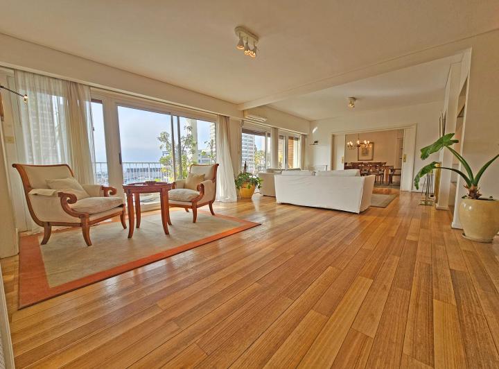 Departamento · 378m² · 7 Ambientes · 2 Cocheras