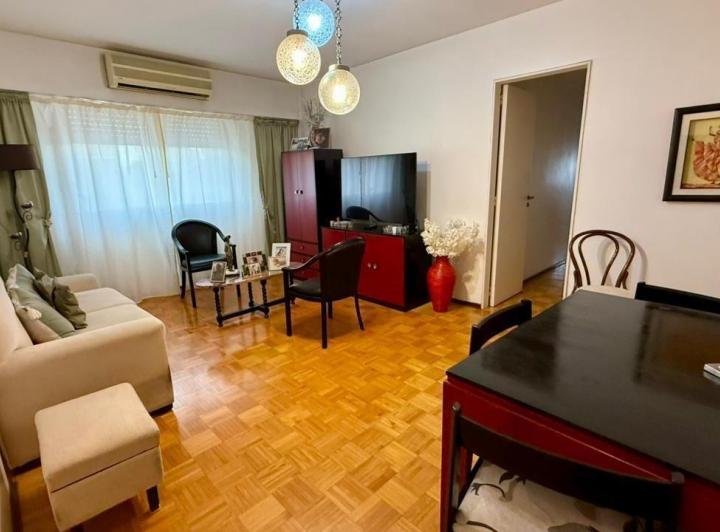 Departamento · 81ha · 4 Ambientes · 1 Cochera