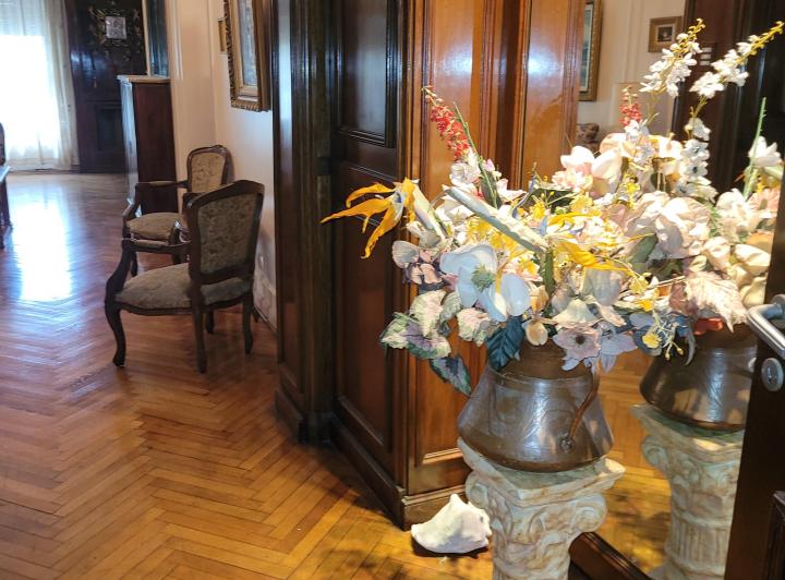 Departamento · 200m² · 5 Ambientes