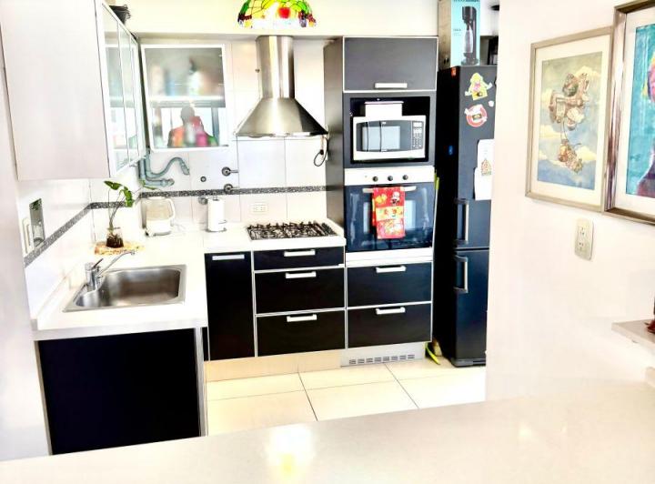 Departamento · 92m² · 4 Ambientes · 1 Cochera