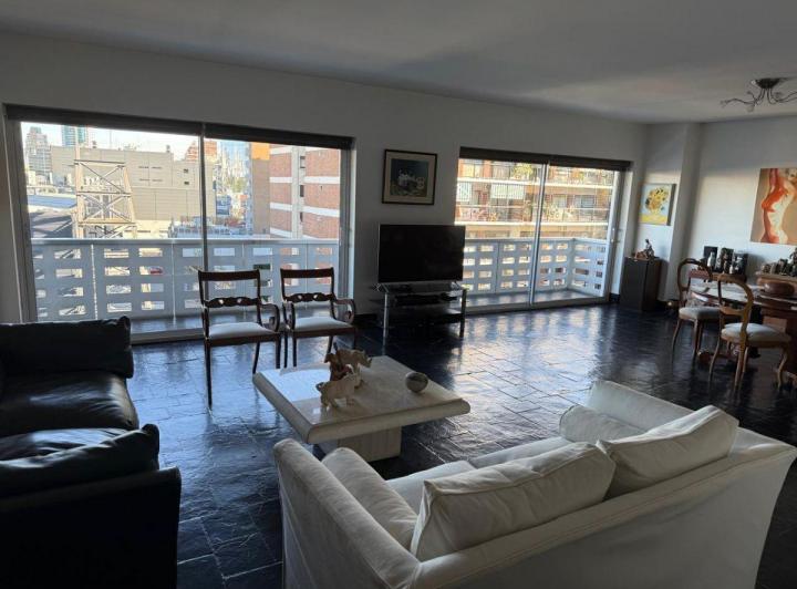 Departamento · 170m² · 4 Ambientes · 1 Cochera