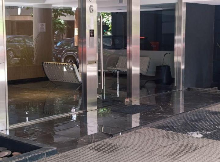 Departamento · 90m² · 4 Ambientes · 1 Cochera