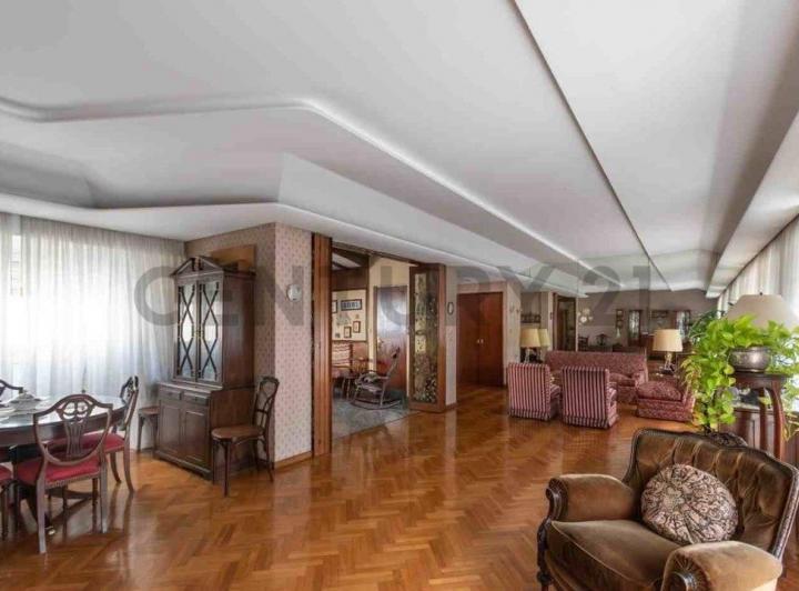 Departamento · 197m² · 5 Ambientes