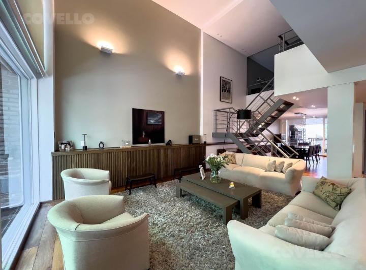 Departamento · 218m² · 5 Ambientes · 1 Cochera