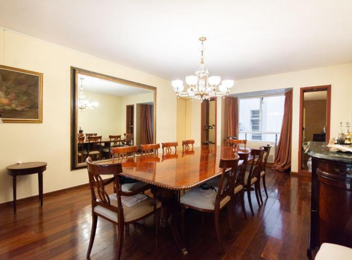 Departamento · 270m² · 6 Ambientes · 2 Cocheras