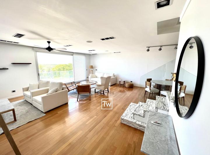 Departamento · 215m² · 5 Ambientes · 2 Cocheras