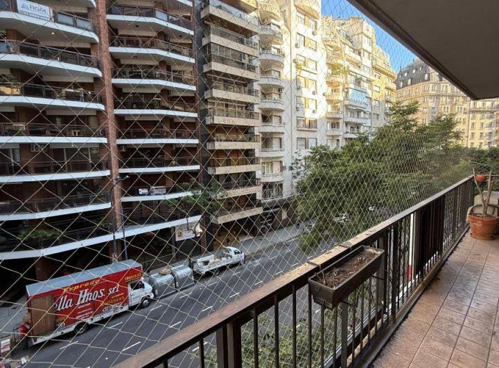 Departamento · 200m² · 7 Ambientes · 1 Cochera