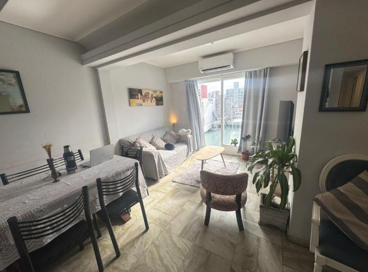 Departamento · 77m² · 4 Ambientes