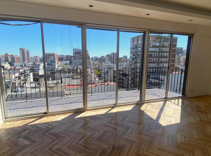 Departamento · 94m² · 4 Ambientes · 1 Cochera