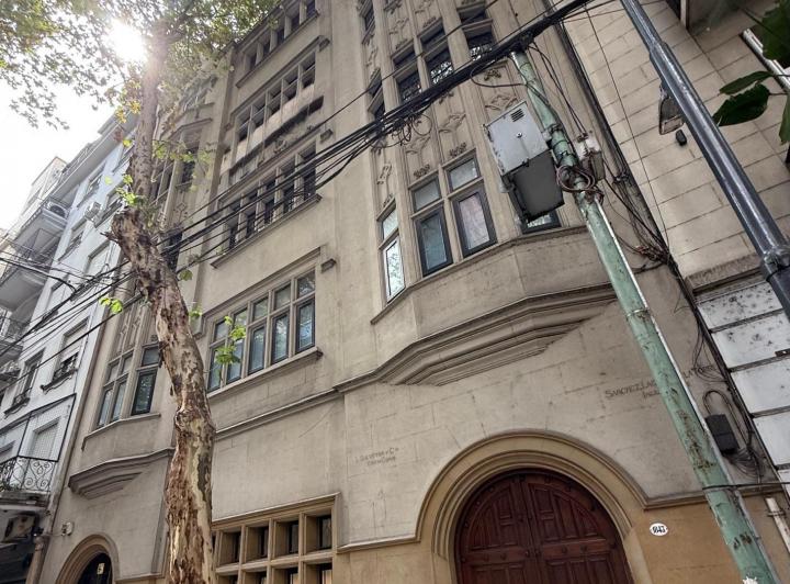 Departamento · 322m² · 5 Ambientes · 1 Cochera