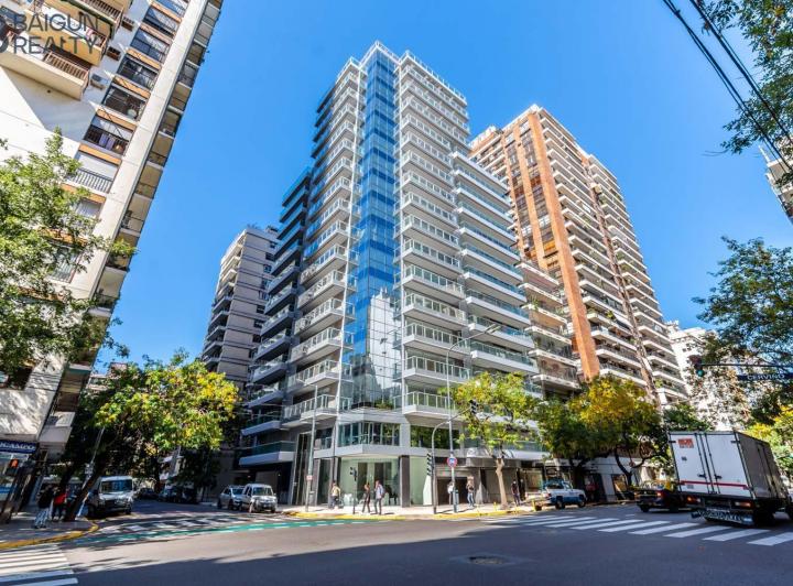 Departamento · 240m² · 5 Ambientes · 1 Cochera