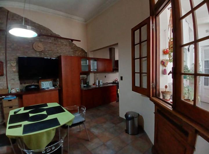 Departamento · 200m² · 5 Ambientes