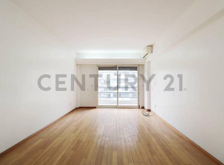 Departamento · 79m² · 4 Ambientes · 1 Cochera