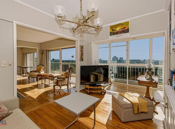 Departamento · 177m² · 6 Ambientes · 1 Cochera