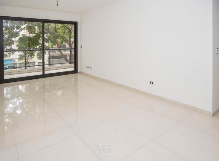 Departamento · 102m² · 4 Ambientes · 1 Cochera