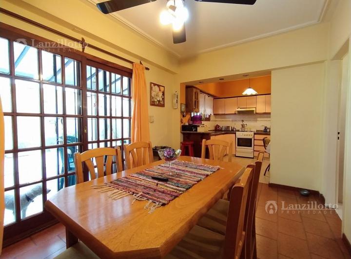 PH · 131m² · 5 Ambientes · 1 Cochera