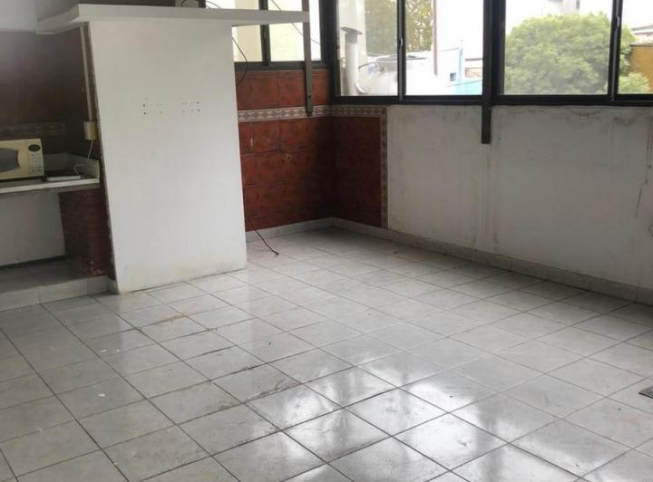 PH · 311m² · 6 Ambientes · 1 Cochera