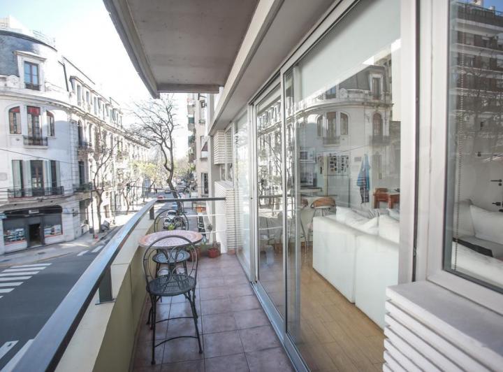 Departamento · 52m² · 2 Ambientes · 1 Cochera