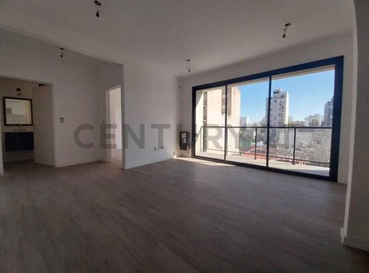 Departamento · 40m² · 2 Ambientes · 10 Cocheras