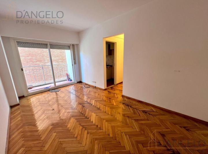 Departamento · 37m² · 2 Ambientes · 1 Cochera