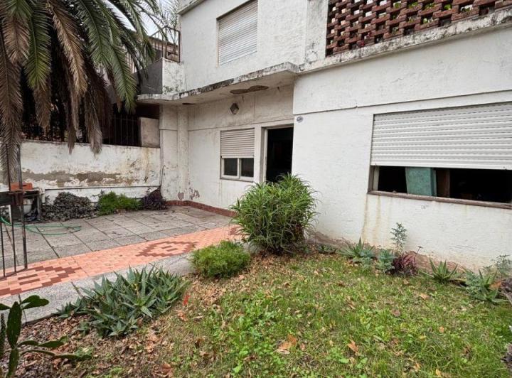 Departamento · 130m² · 4 Ambientes · 1 Cochera