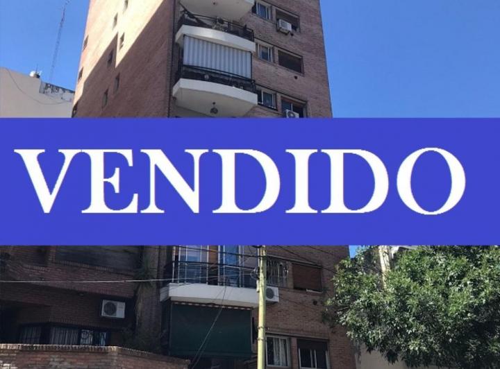 Departamento · 47m² · 2 Ambientes · 1 Cochera
