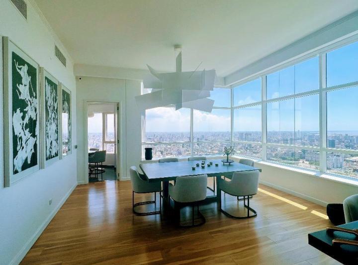 Departamento · 250m² · 4 Ambientes · 4 Cocheras