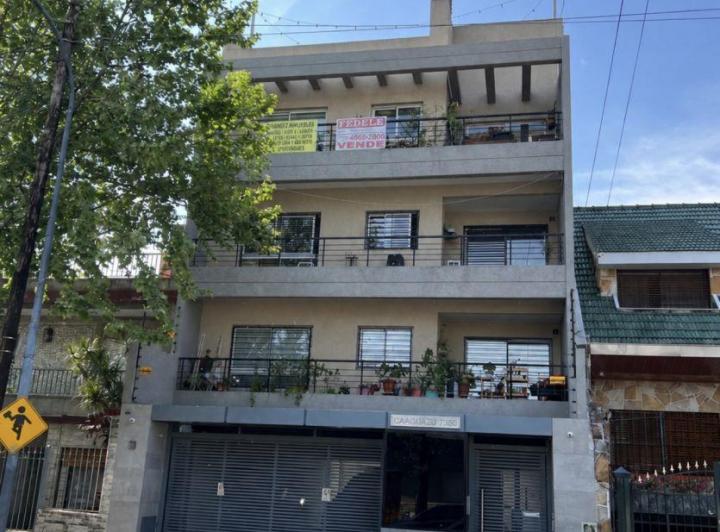 Departamento · 140m² · 4 Ambientes · 2 Cocheras