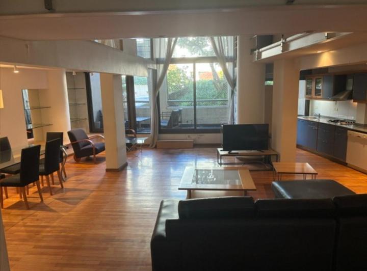 Departamento · 160m² · 3 Ambientes · 1 Cochera
