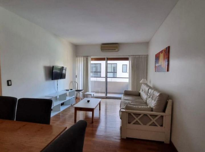 Departamento · 50m² · 2 Ambientes · 1 Cochera