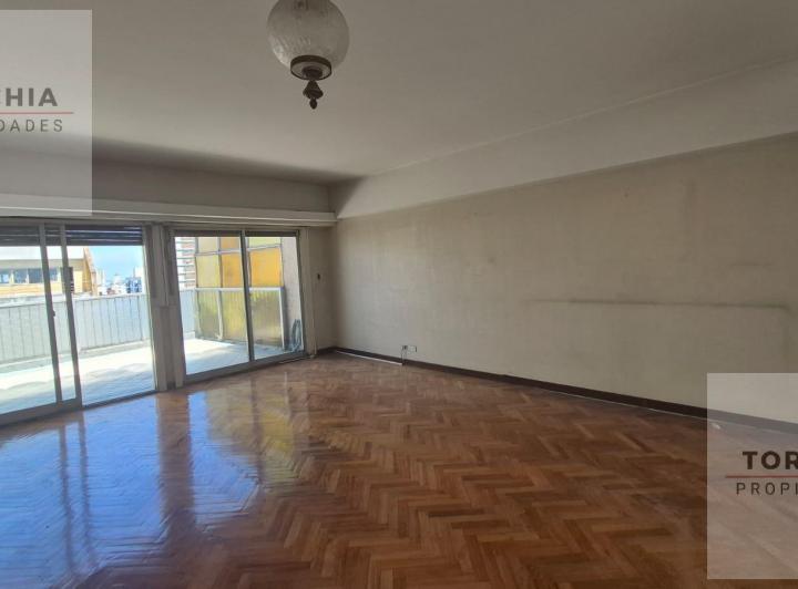 Departamento · 93m² · 4 Ambientes · 1 Cochera