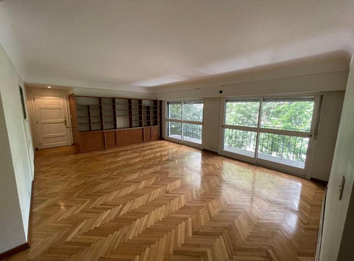 Departamento · 124m² · 4 Ambientes · 1 Cochera