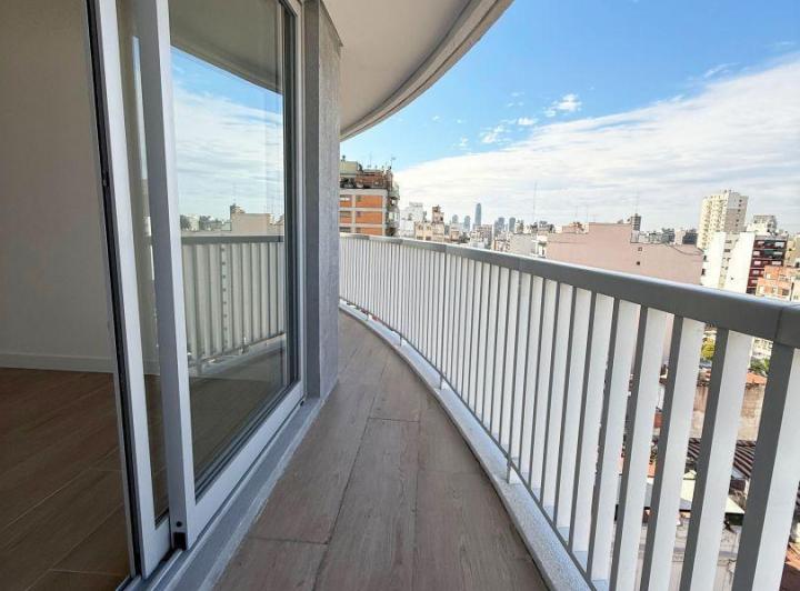 Departamento · 50m² · 2 Ambientes · 72 Cocheras