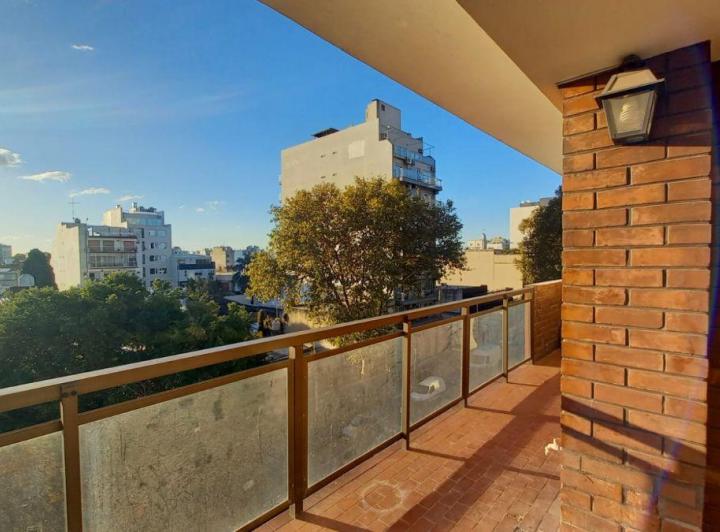 Departamento · 80m² · 3 Ambientes · 1 Cochera
