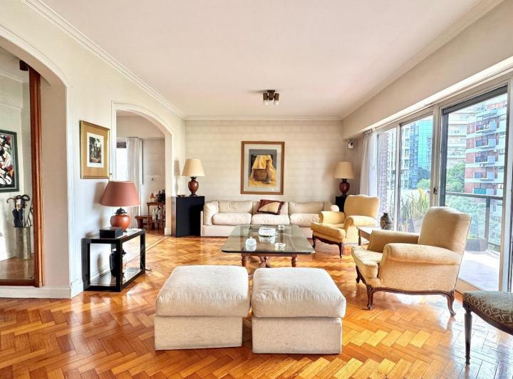 Departamento · 140m² · 3 Ambientes · 1 Cochera