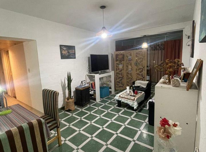 Departamento · 80m² · 4 Ambientes